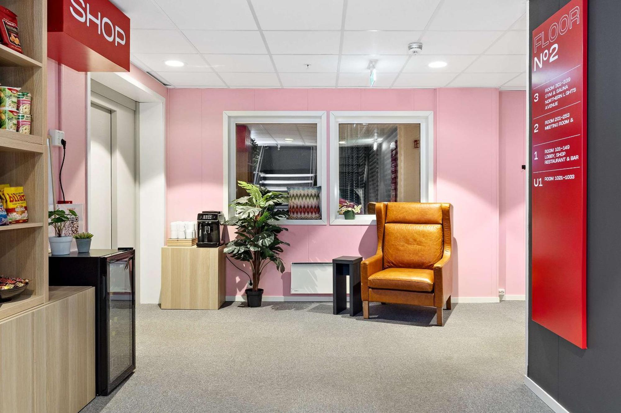 Aiden By Best Western Harstad Narvik Airport Evenesmarkja Dış mekan fotoğraf
